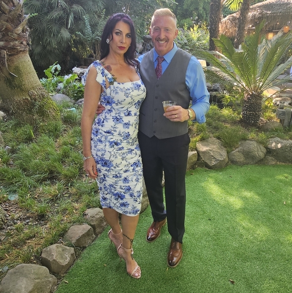 Meet your Posher, Stephanie - Picture 1 of 1